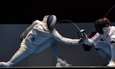 米兰体育地址-韩国击剑选手再次实现逆袭，笑纳冠军