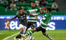 米兰体育在线-关于亚眠客场逆转，实现反超战绩的信息