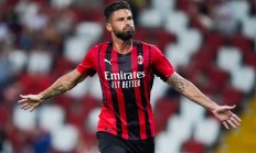 米兰体育官网入口-AC米兰新援表现不俗，迅速融入球队