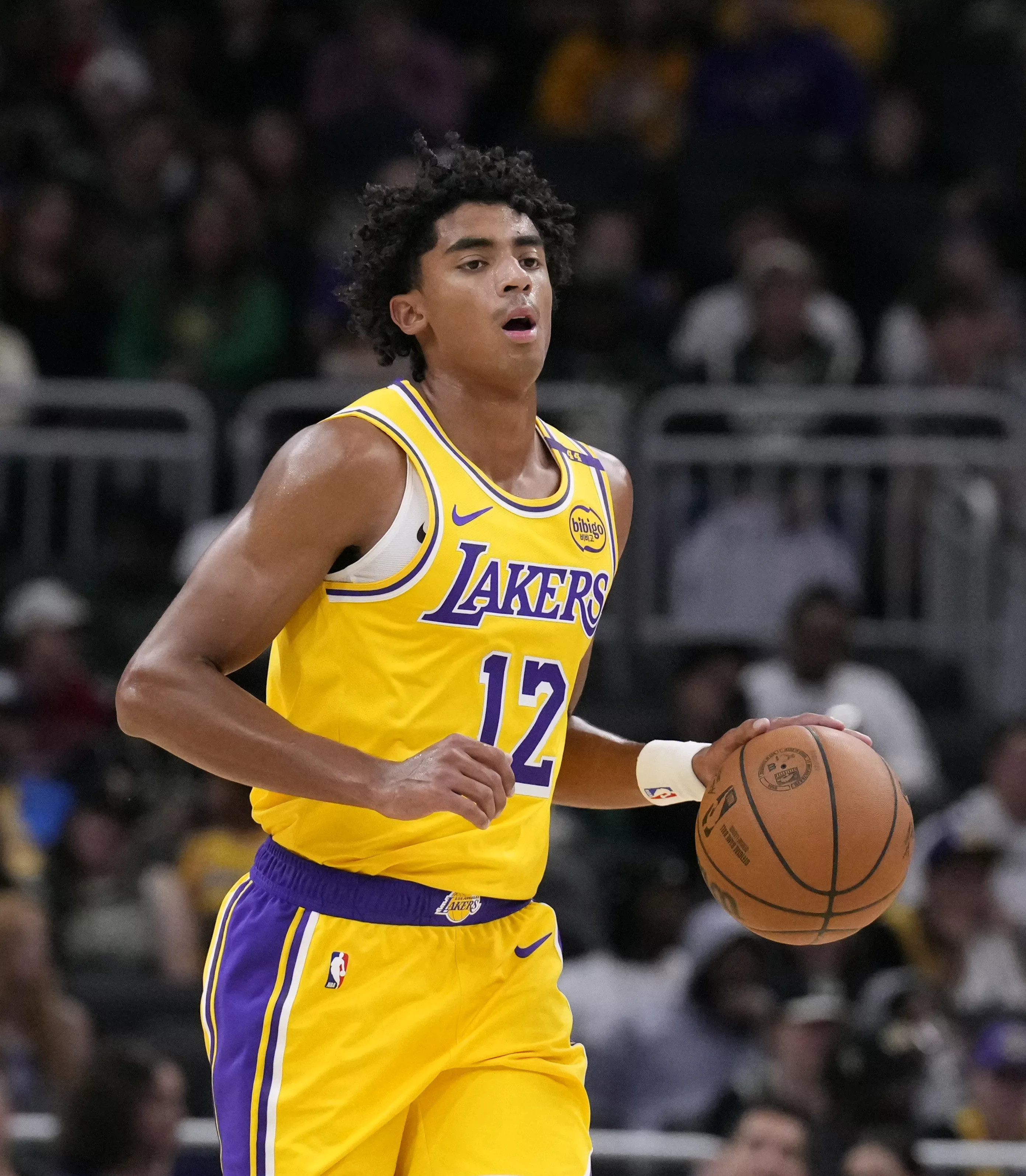 独行侠胜湖人,小唐斯发挥抢眼 独行侠胜湖人,小唐斯发挥抢眼