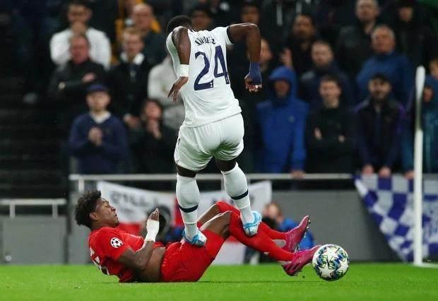 关于荷兰国家队大胜拉脱维亚,锁定欧洲杯资格的信息 关于荷兰国家队大胜拉脱维亚,锁定欧洲杯资格的信息