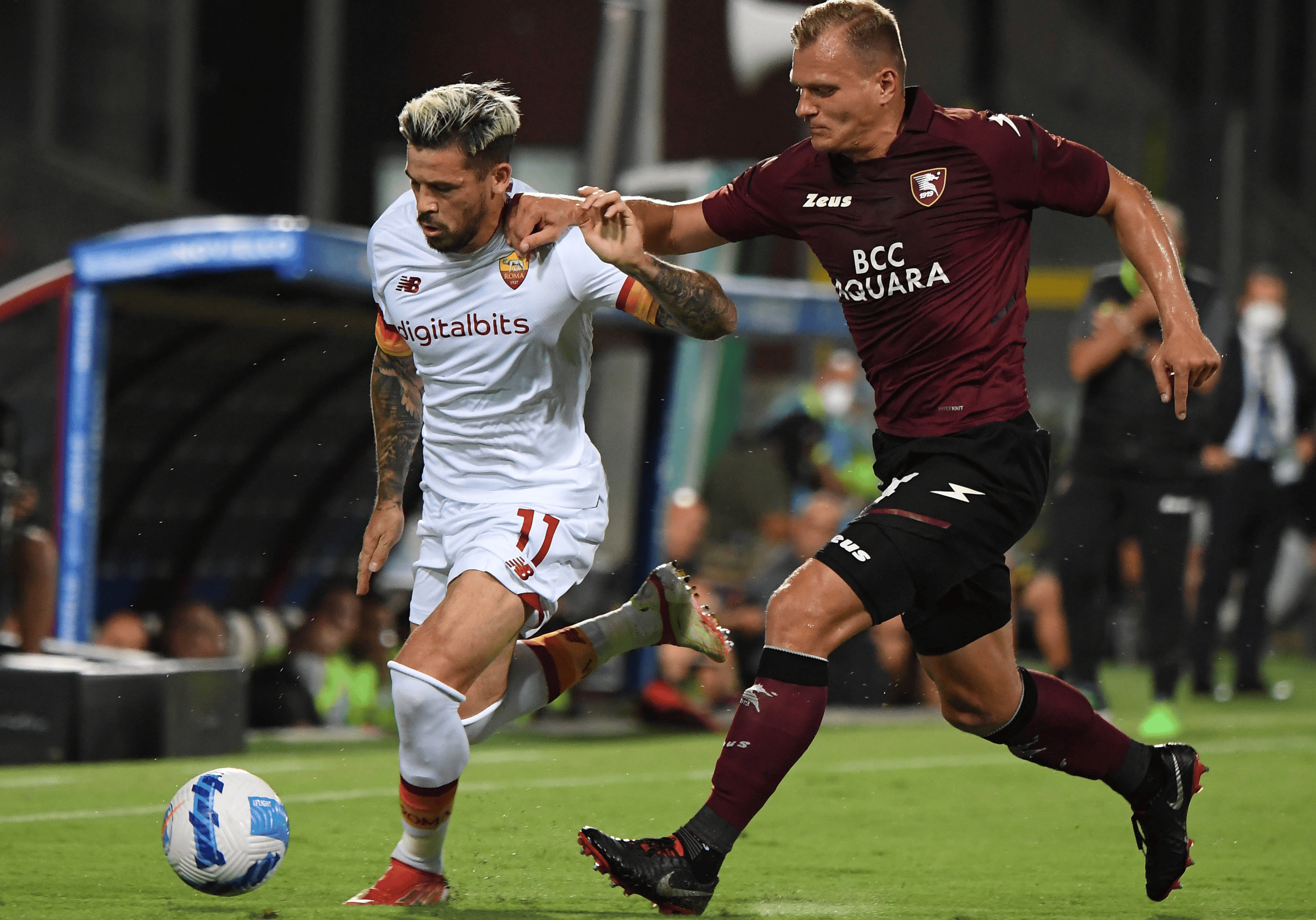 实力碰撞激起火花，球员技压群雄的简单介绍