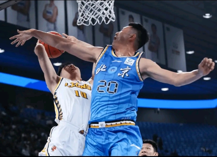 翟晓川登场，CBA联赛掀起热潮