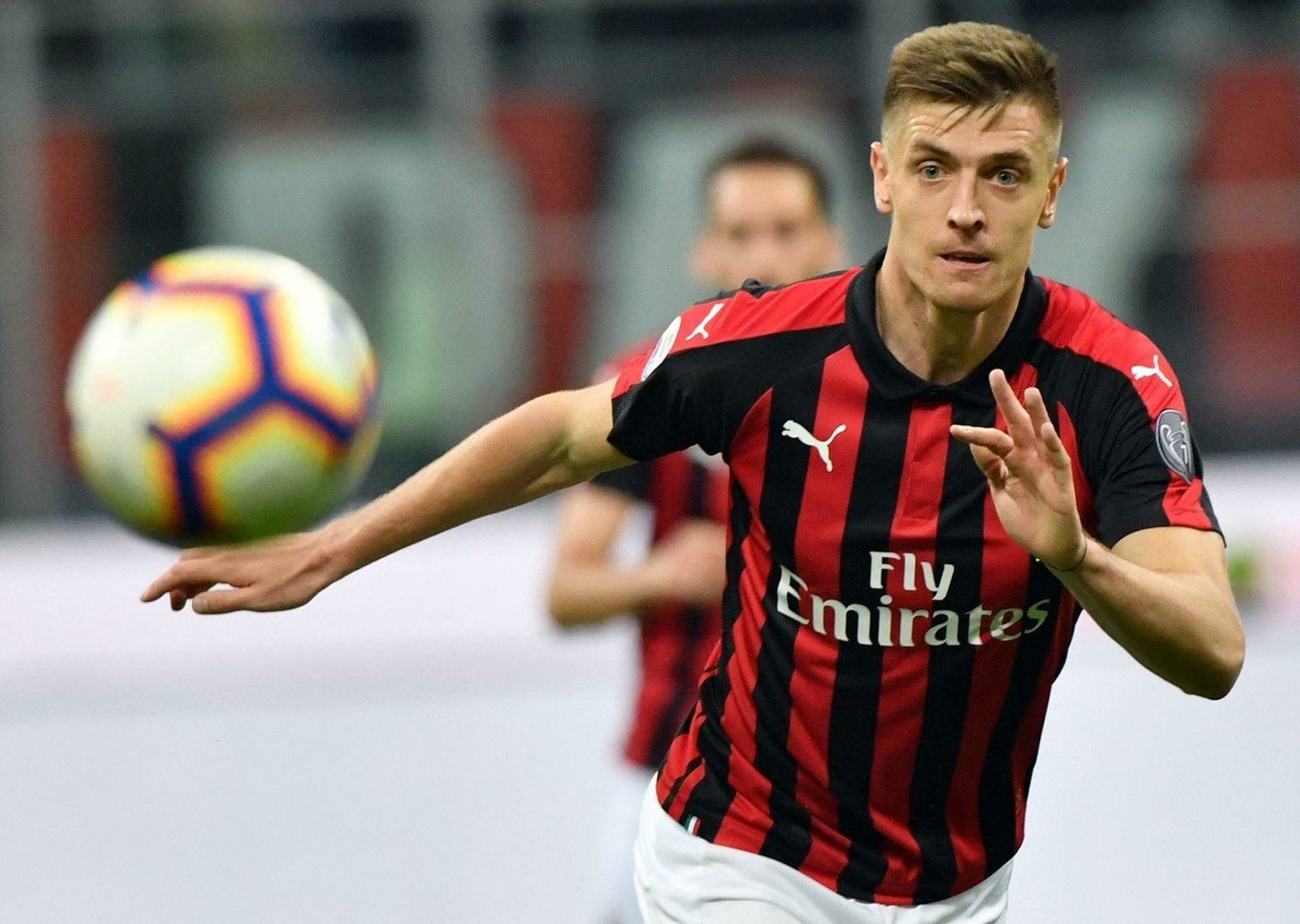 柏林赫塔球员不满发泄，俱乐部氛围受到困扰的简单介绍